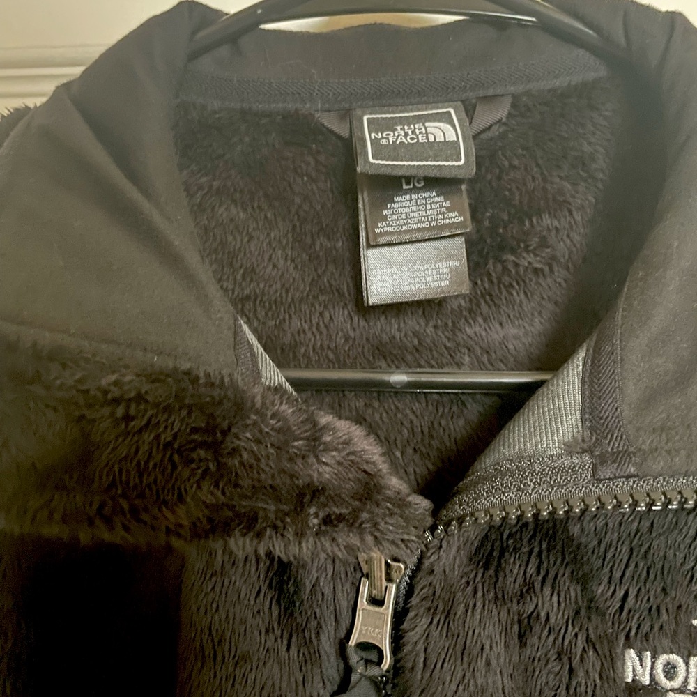 NEW North Face fleece jacket